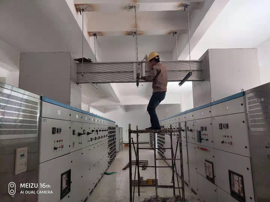 安裝密集型母線(xiàn)槽的方法圖集